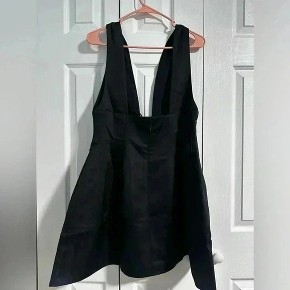 WeWoreWhat V Neck Mini Dress - Picture 8 of 11